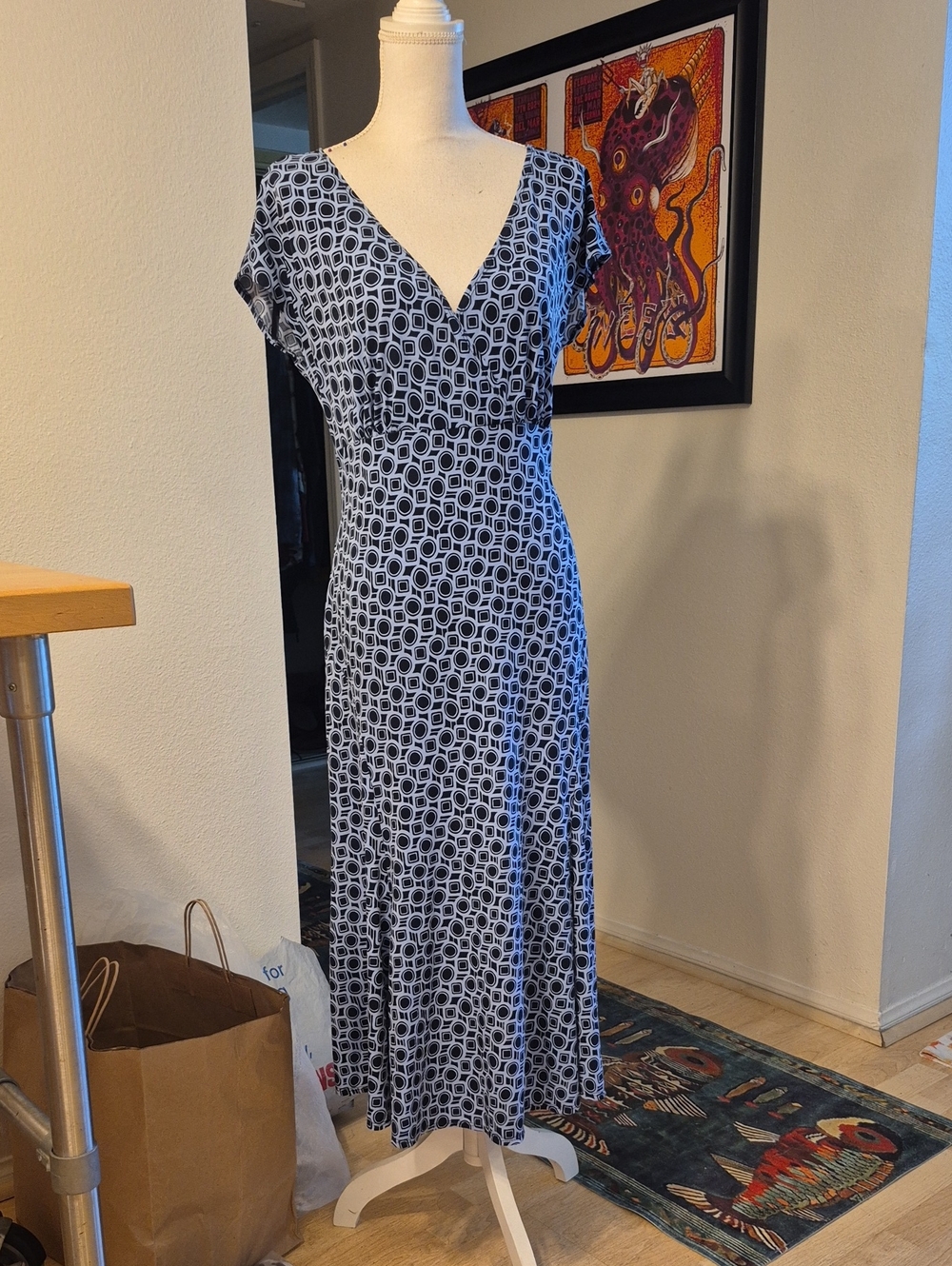 Scarlett Blue Stretchy Maxi Dress V Neck Caped Sleeve Size 12